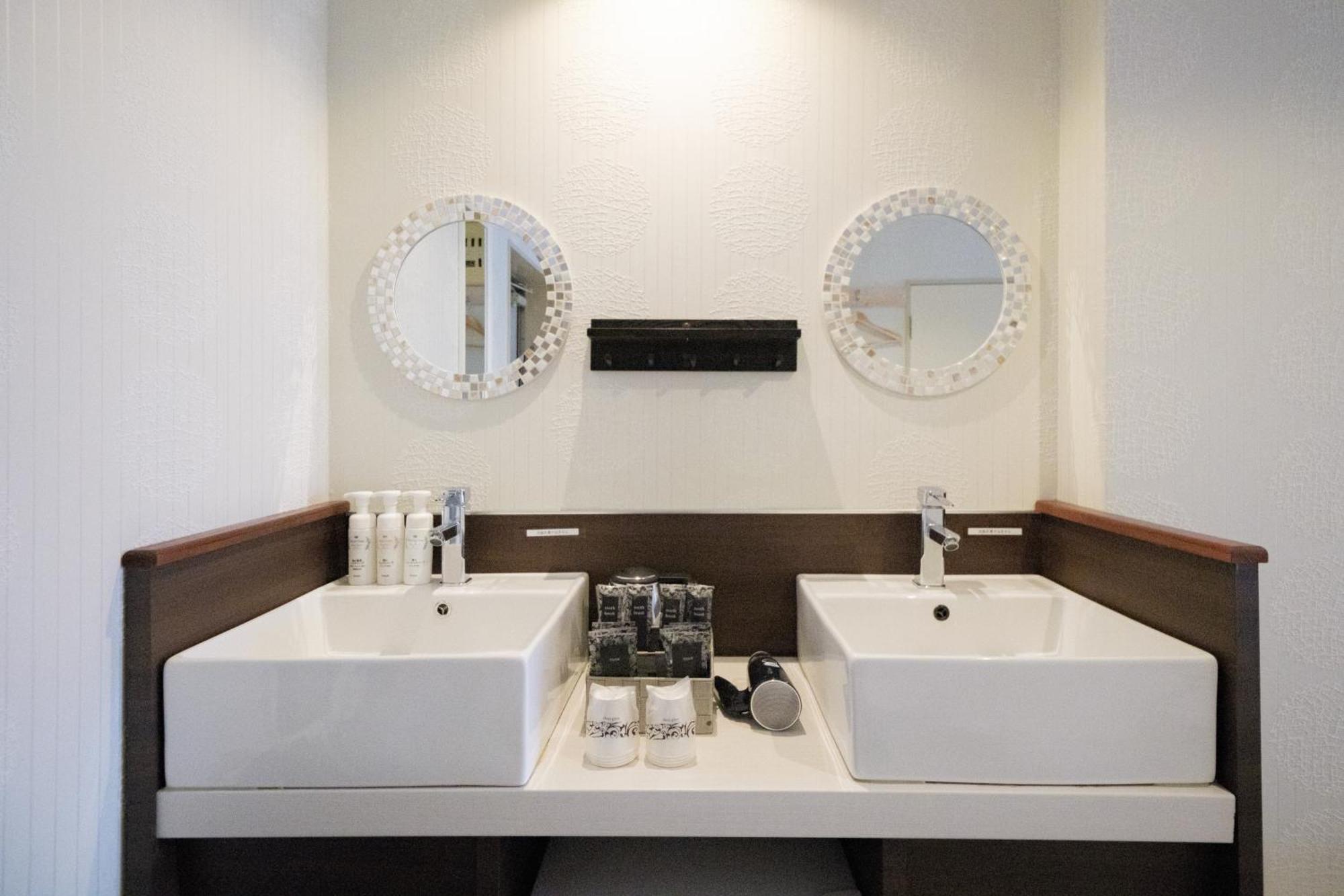 R Sta 1min 2019 Open Apartment