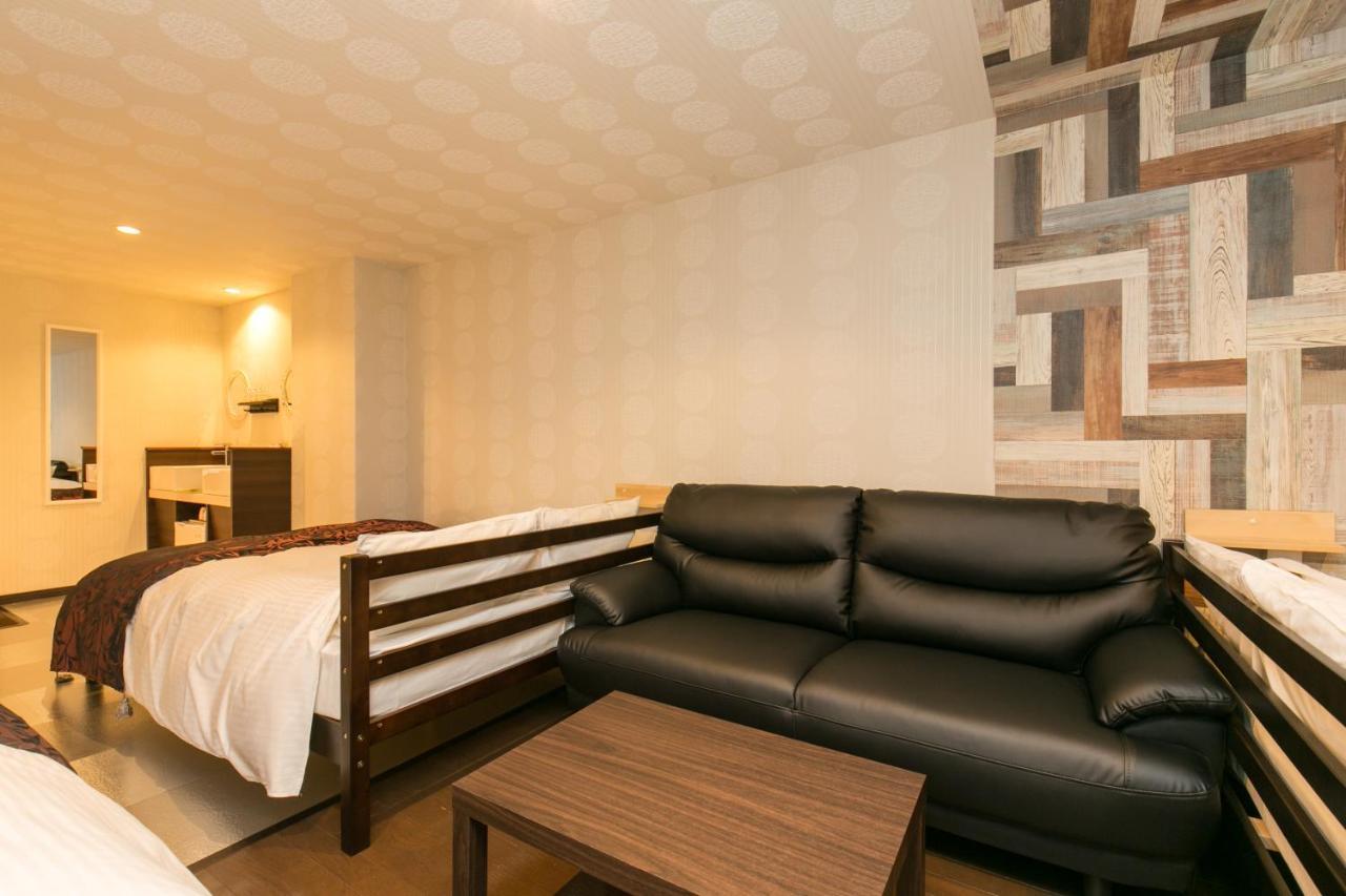R Sta 1min 2019 Open Apartment Chiba